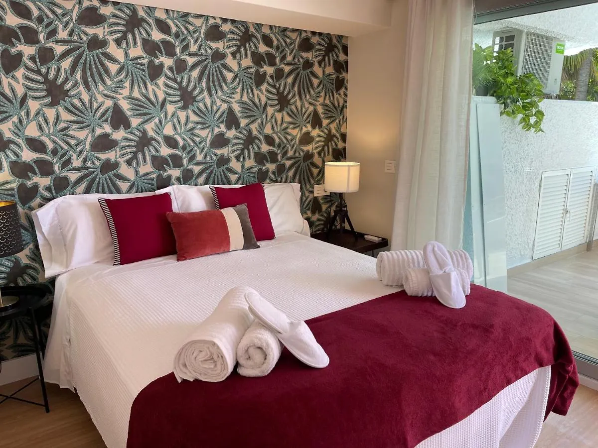 Suite 208, Close To The Beach, 2 Bedroom,Golden Mile Marbella Apartment